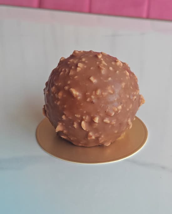 Ferrero Cake